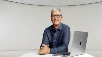 Apple CEO’su Tim Cook servetine 74,6 milyon dolar kattı